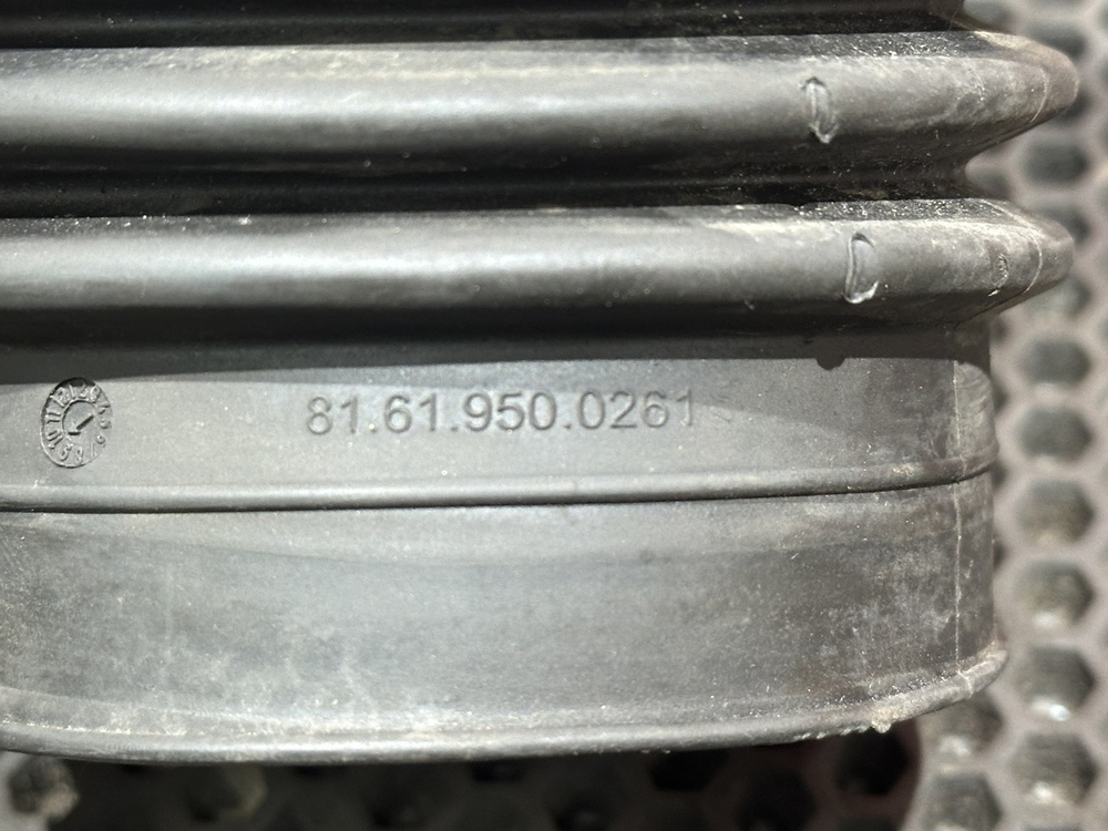 Патрубок автономного отопителя