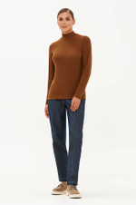 23341 Водолазка женская (коричневый)