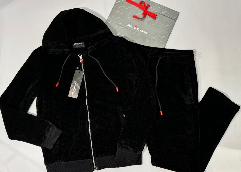 Спортивный костюм Kiton