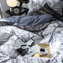 Постельное белье ЕВРО (двуспалка) Египедский Хлопок Лепестки Серый