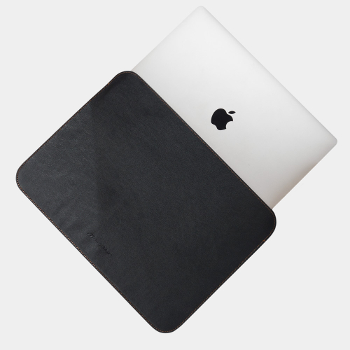 Чехол для MacBook 13-14-15' и документов из кожи теленка, черный с коричневым подкладом