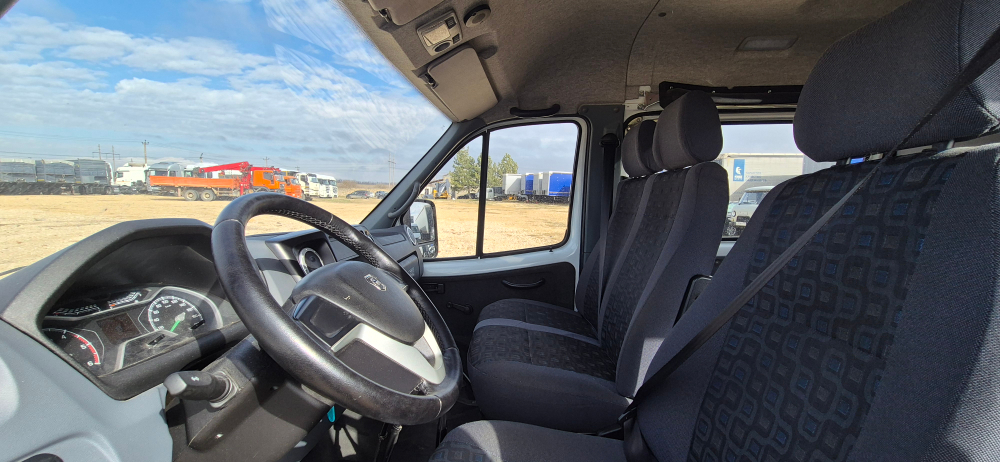 GAZ SOBOL Микроавтобус 27527 (Бензиновый, 2,7 л, 107 л.с.)