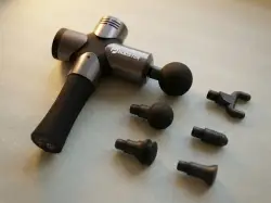 Бустер про 3 массажёр на столе