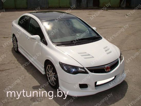 Капот TYPE-R для Honda Civic 8(VIII) 4D