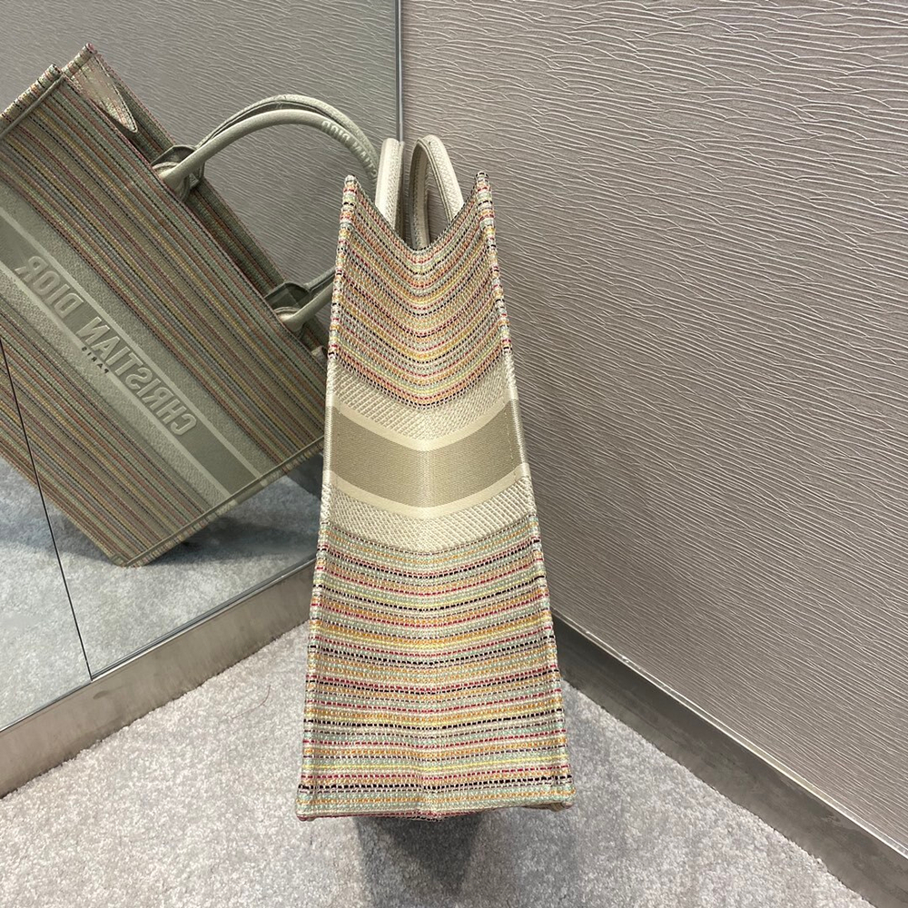 Christian Dior Book Tote 42 cm