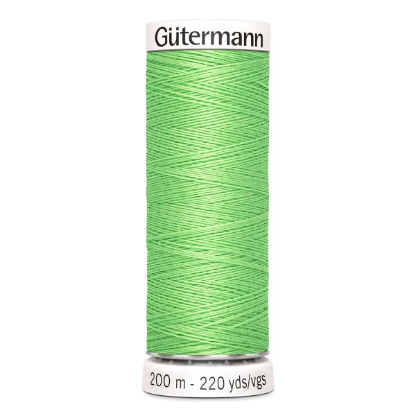 Нитки универсальные Gutermann Sew-all 100 (200 метров), 5 кат. | 153 салатовый