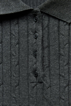 ZARA ТОП ПОЛО С УЗОРОМ «КОСЫ», АНТРАЦИТОВО-СЕРЫЙ