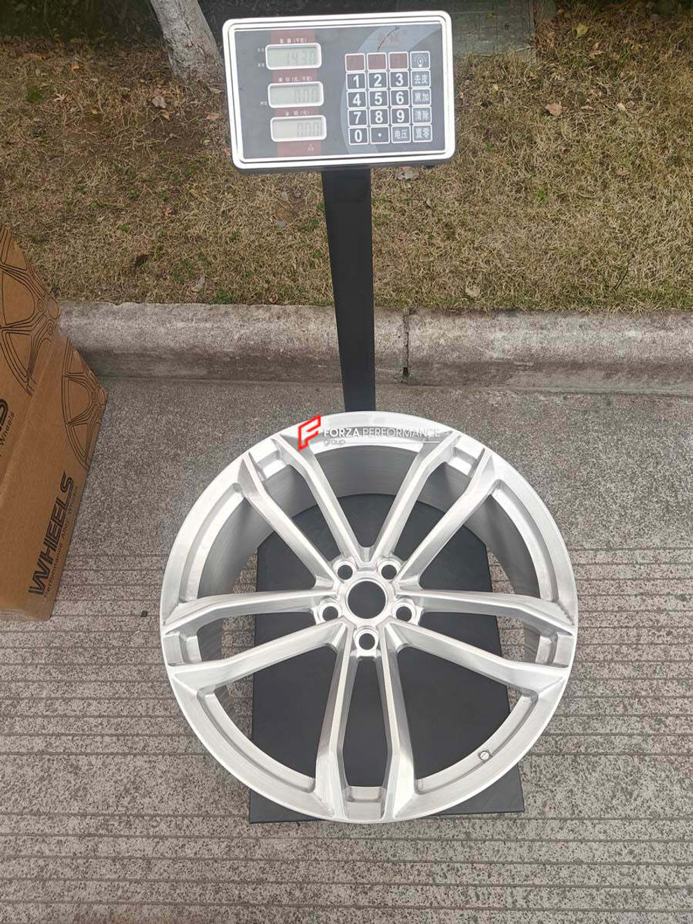 КОВАНЫЕ ДИСКИ ДЛЯ LAND ROVER RANGE ROVER SPORT 2015 ЛЕНД РОВЕР РЕНДЖ РОВЕР СПОРТ