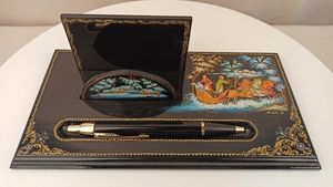 Визитницы настольные