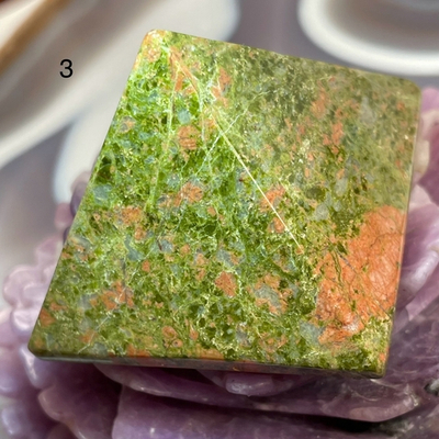 40316 Унакит Пирамида 50мм