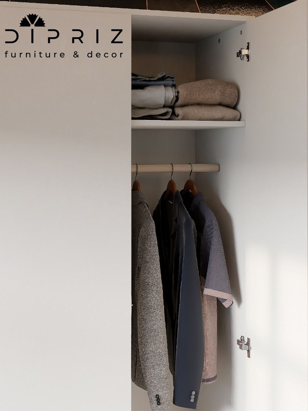 Шкаф распашной двухдверный Марм для одежды детский, с деревянной штангой