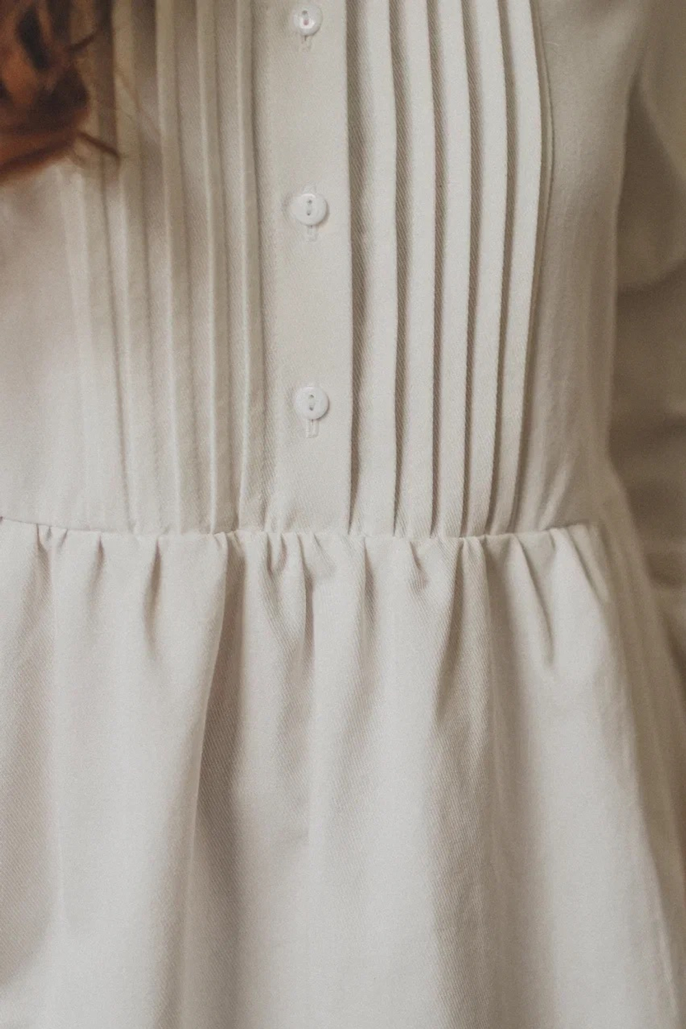 Платье оверсайз с защипами на груди из джинсы Айвори