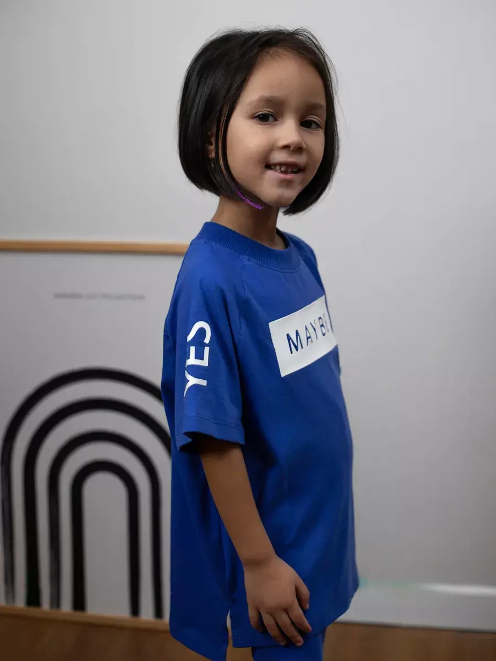 Костюм для девочки футболка и велосипедки