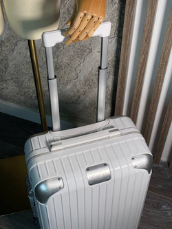 Чемодан Rimowa