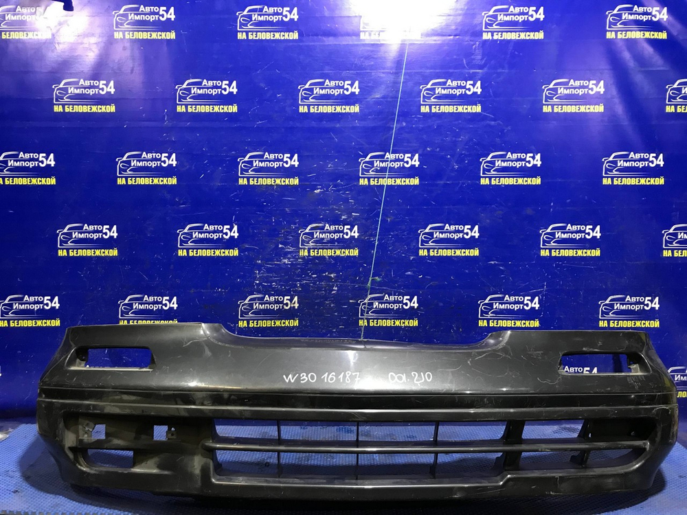 Бампер передний NISSAN LARGO 1993-1996