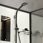Душевая кабина Niagara Standart ST100/15Q/BL/BK (100х100х200) квадрат,поддон 15см,распашная,проф.черный,без крыши,3 места