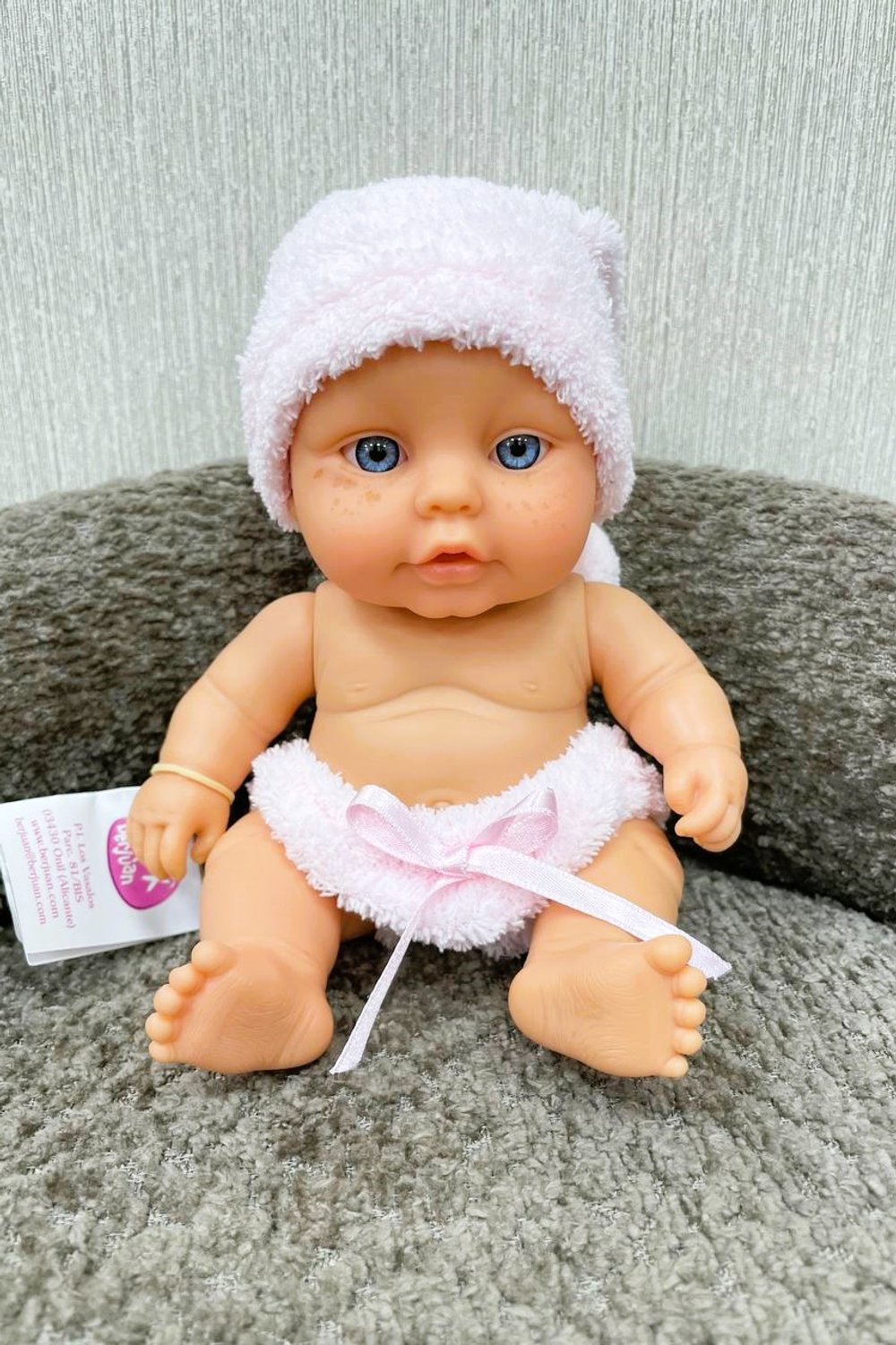 УЦЕНКА Пупс BERJUAN виниловый 20см (девочка) Baby (191)