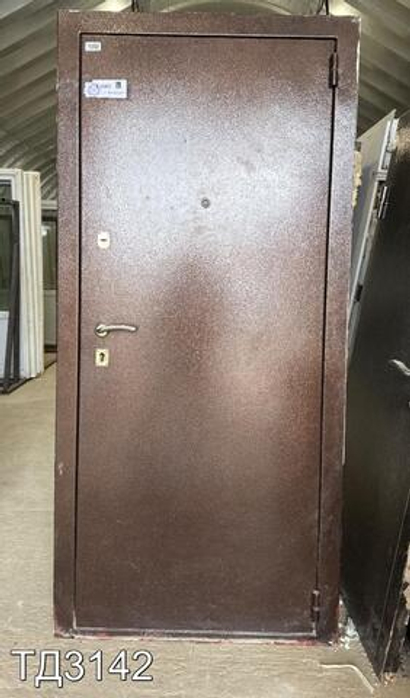 Дверь Металлическая Б/У 2040(в) x 880(ш)