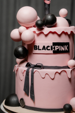 Black Pink Party