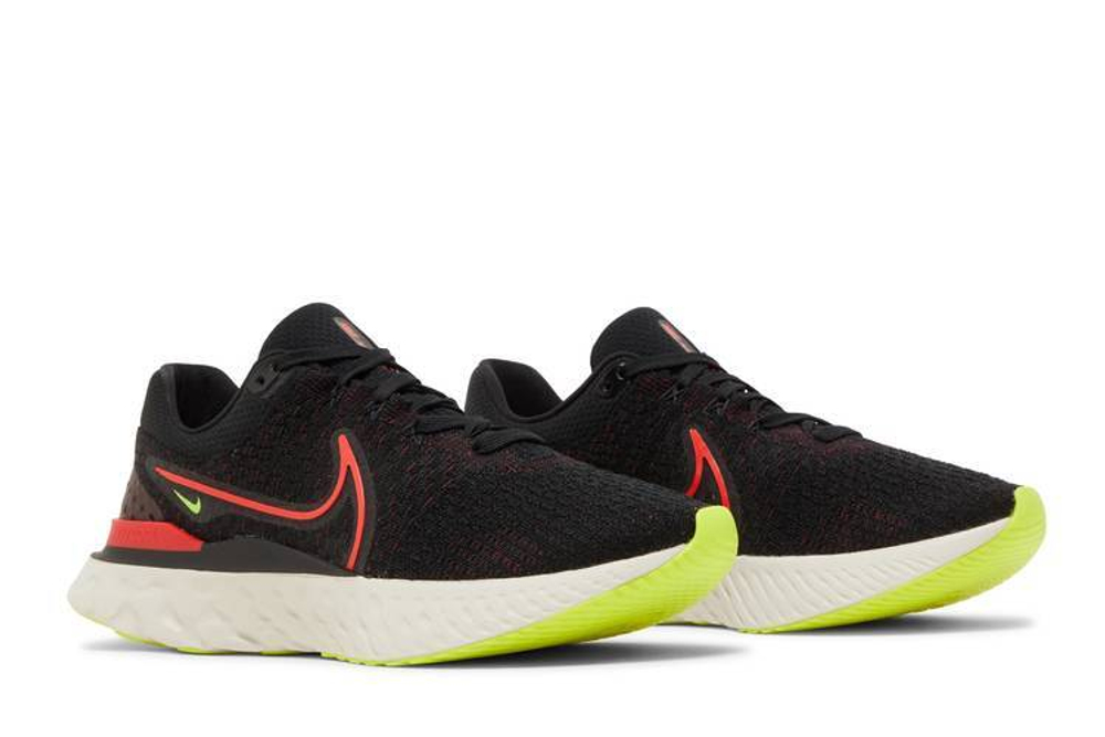 Кроссовки Nike React Infinity Run Flyknit 3