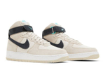 Кроссовки Nike Air Force 1 07 Lx