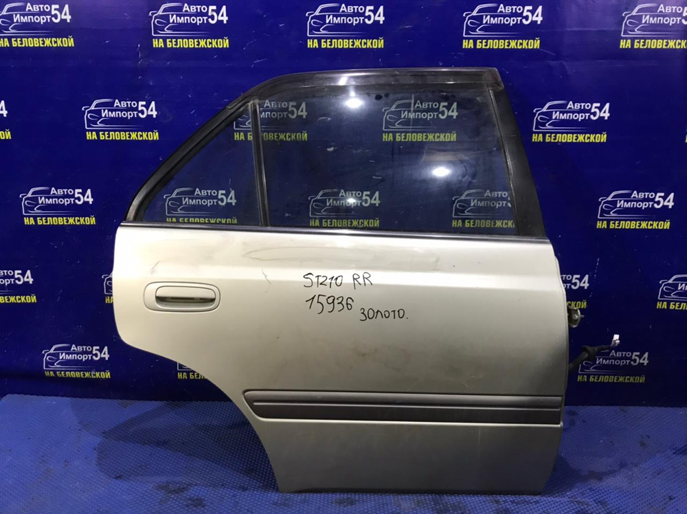 Дверь задняя правая TOYOTA CORONA PREMIO 1996-2001