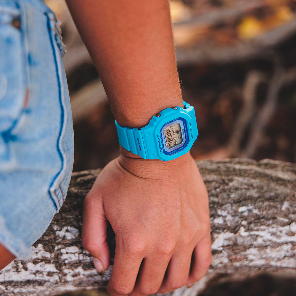 Женские наручные часы Casio G-Shock GLX-S5610-2