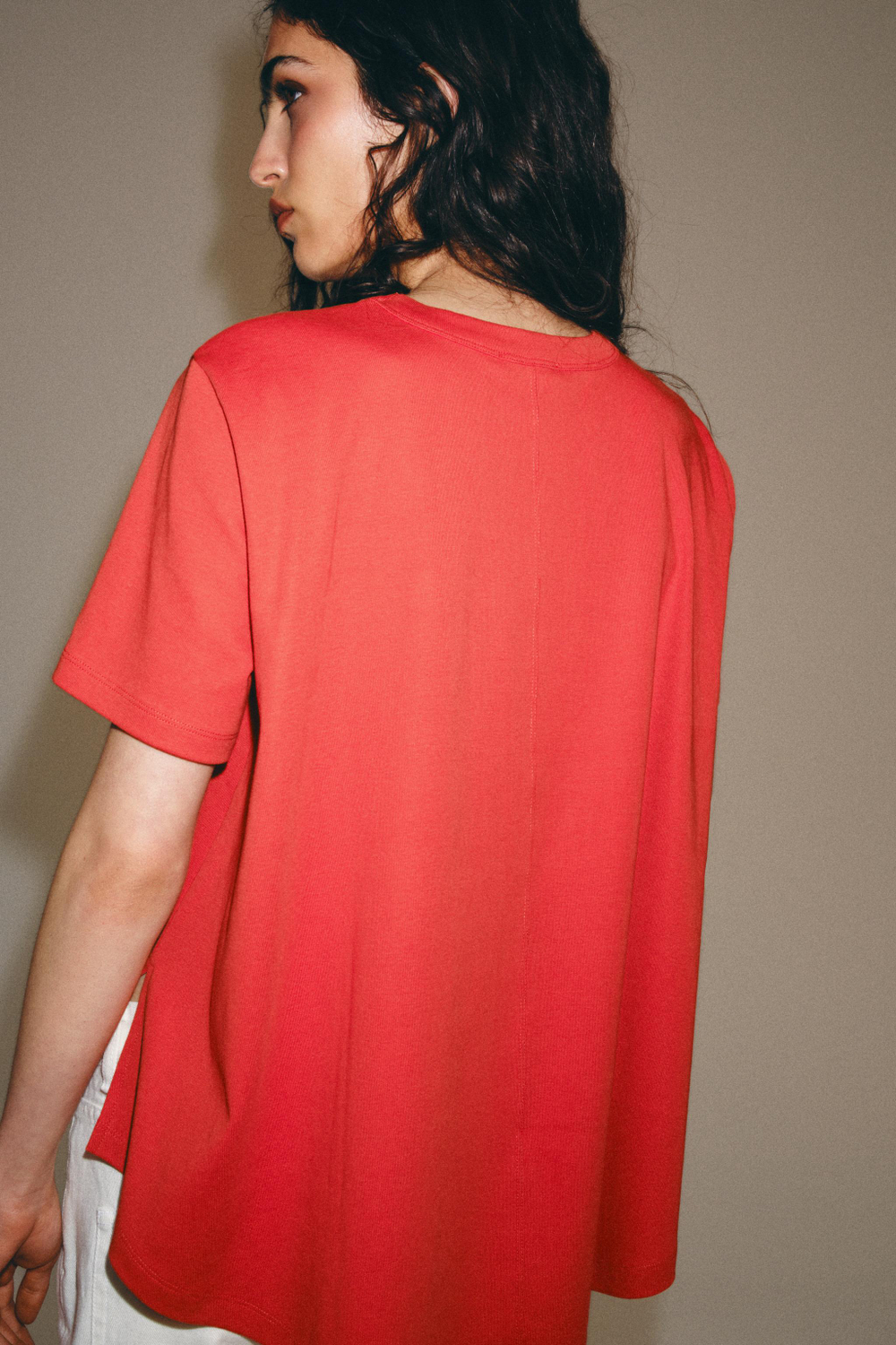 ZARA ФУТБОЛКА INTERLOCK С КАРМАНОМ, КОРАЛЛОВЫЙ