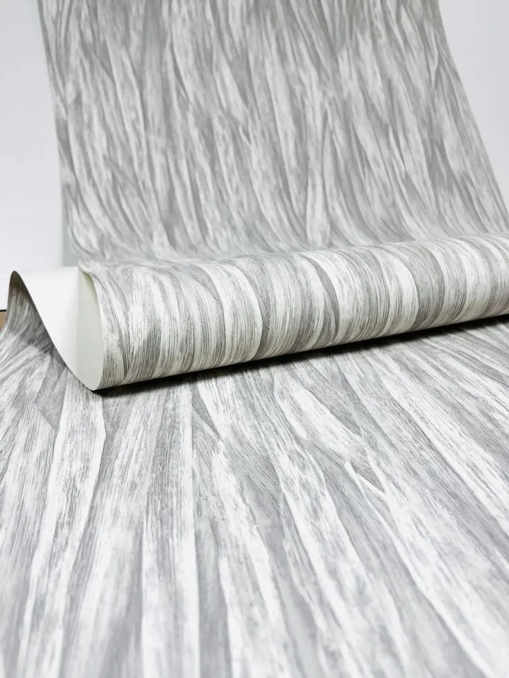 Обои флизелиновые 17917 Lymphae Италия