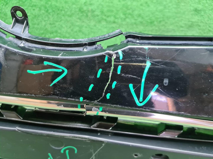 Бампер передний Toyota Camry xv50 (2017-2018)