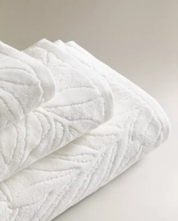 ZARA HOME ЖАККАРДОВОЕ БАННОЕ ПОЛОТЕНЦЕ, СВЕТЛОЕ ЗОЛОТО