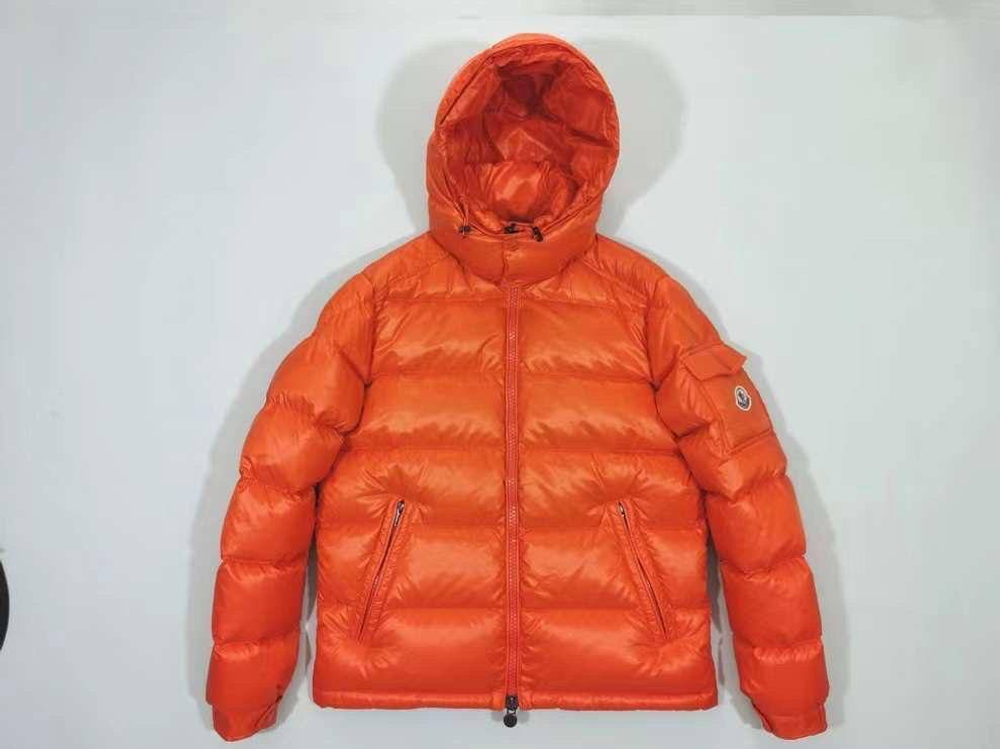 Пуховик Moncler