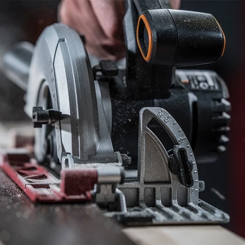 WORX WX530 аккумуляторная дисковая пила (1 x 2 Ач, ЗУ)