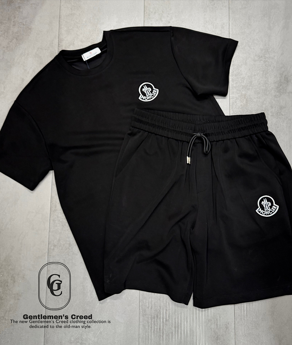 Мужской костюм Moncler