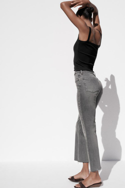 ZARA ДЖИНСЫ TRF CROPPED FLARE С ВЫСОКОЙ ПОСАДКОЙ, СВЕТЛО-СЕРЫЙ