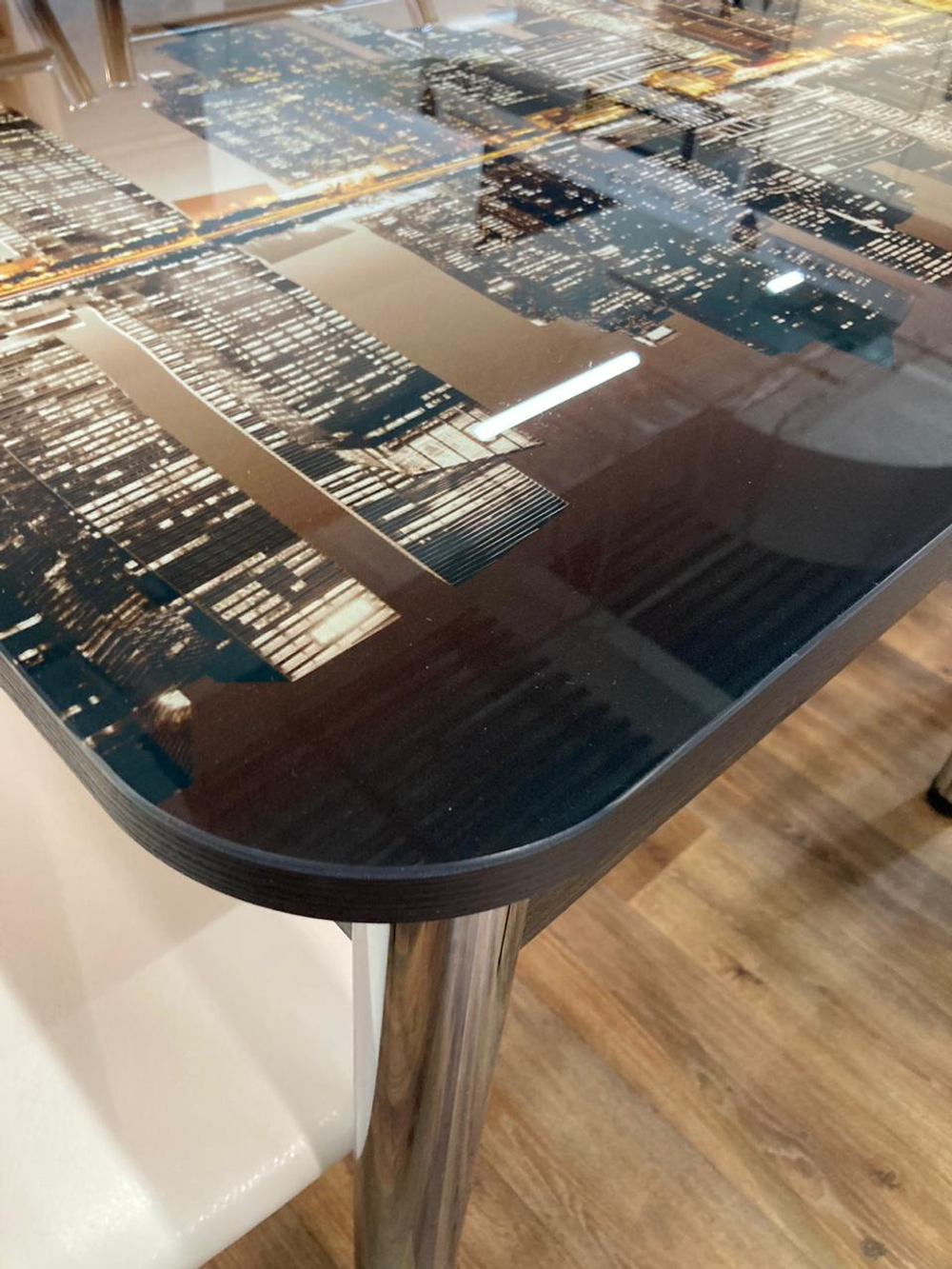 Стол стеклянный с фотопечатью (подстолье прямое нераздвижное венге )