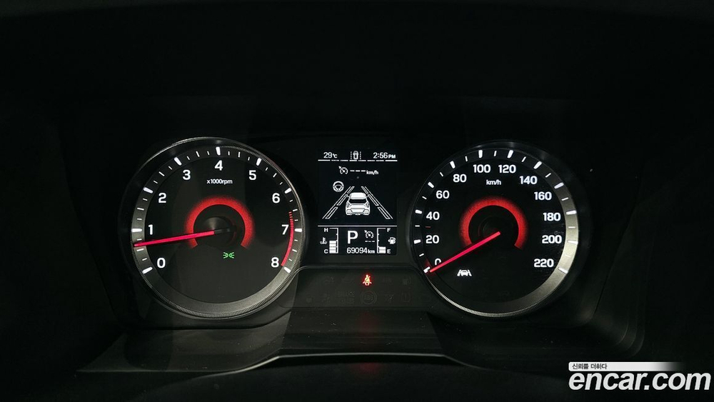 KG Mobility (Ssangyong) Very New Tivoli Бензин 1.5 2WD (05.2020)
