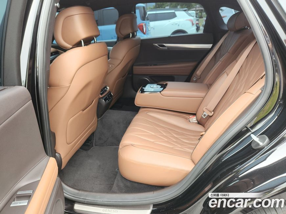Genesis G80 (RG3) Бензин 2.5 Turbo 2WD (04.2021)