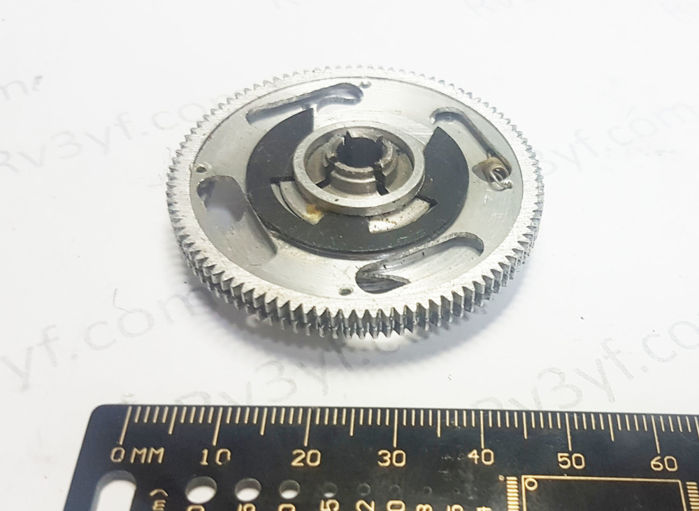Зубчатые колеса (шестерни, 2 шт) от КПЕ, 49 мм