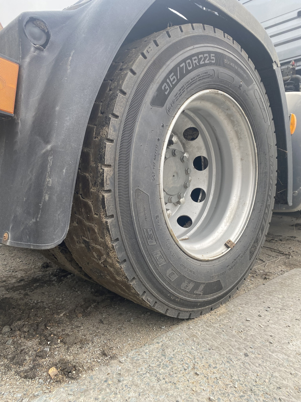 SITRAK C7H 4x2 Седельный тягач ZZ4186V361HE (Дизельный, 12,4 л, 540 л.с., AТ)