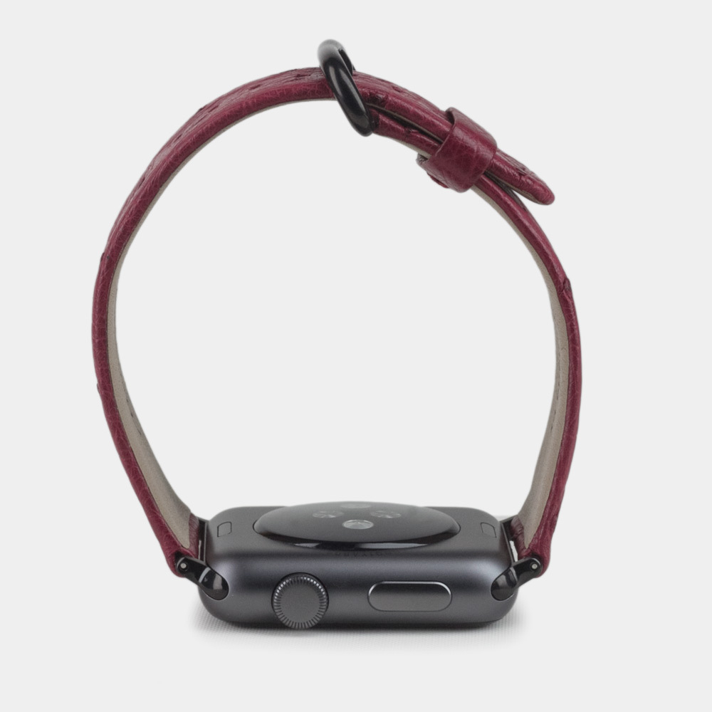Ремешок для Apple Watch 44/45/46 mm из кожи страуса, цвета фуксии