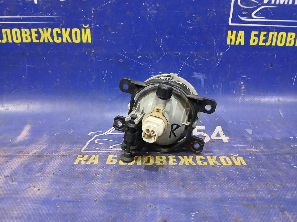 Туманка правая SUBARU IMPREZA 2011-2014