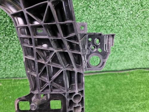 Телевизор Lamborghini Urus (2017-н.в.)