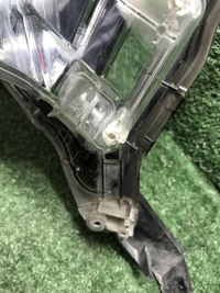 Битая Фара правая Land Cruiser 200 (15-21) LED