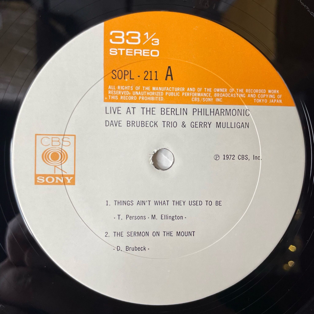 Винтажная виниловая пластинка LP Dave Brubeck Trio and Gerry Mulligan Live At The Berlin Philharmonic (Japan 1973) (No Obi)