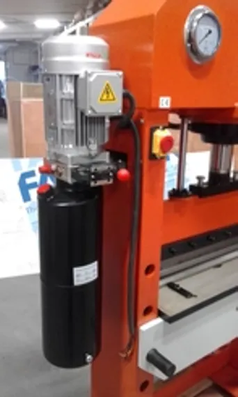 Станок гидроабразивной и плазменной резки Eckert OPAL WaterJet Combo