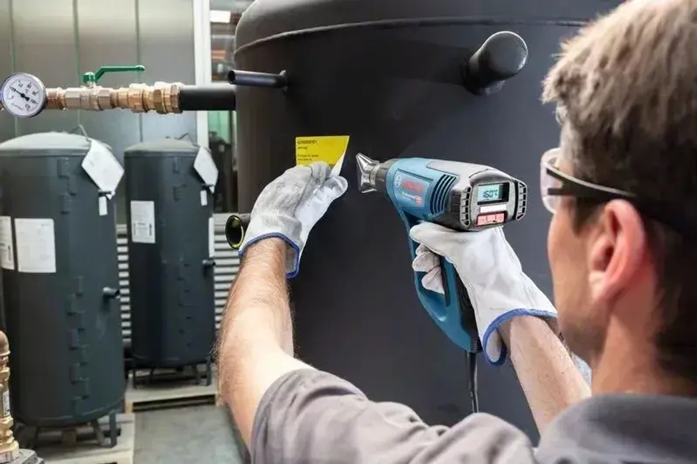 ТЕРМОВОЗДУХОДУВКА GHG 23-66 Bosch