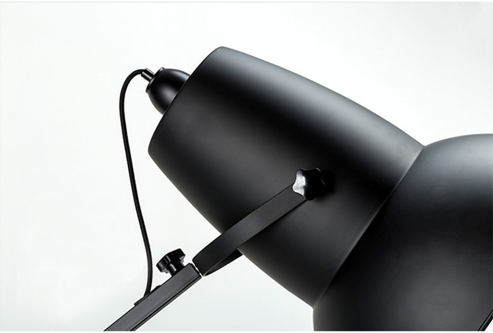 Floor design lamp  Giant by Muno (Red)