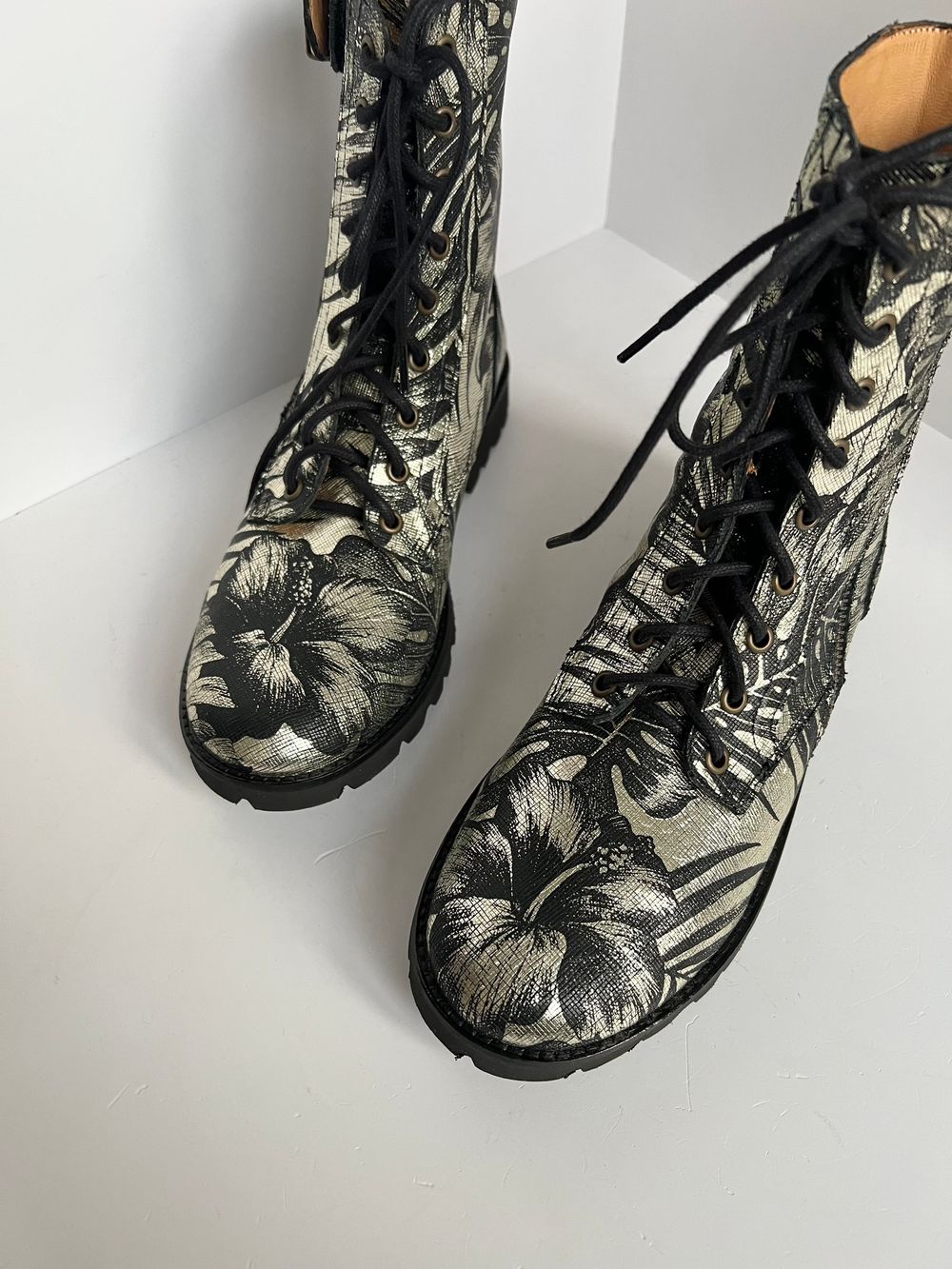 Новые ботинки Pom D’Api, 35