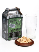 Подарочный набор «Мужской запас»: пивной стакан 570 мл., солёный арахис 100 г (18+)